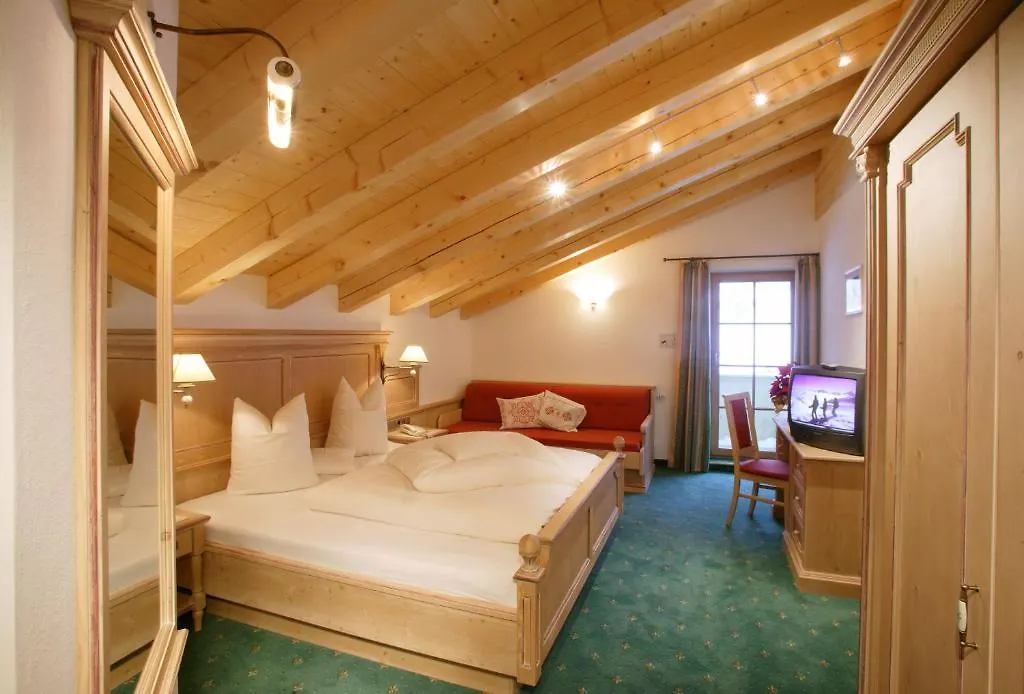 فندق Residenz Gloeckner ايشجل النمسا